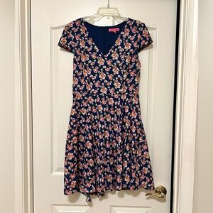 NWOT 🌺 Betsey Johnson Floral Print Chiffon Fit & Flare Dress
